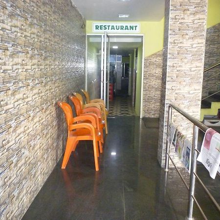 Hotel Nirmal Inn Bhubaneswar Zewnętrze zdjęcie