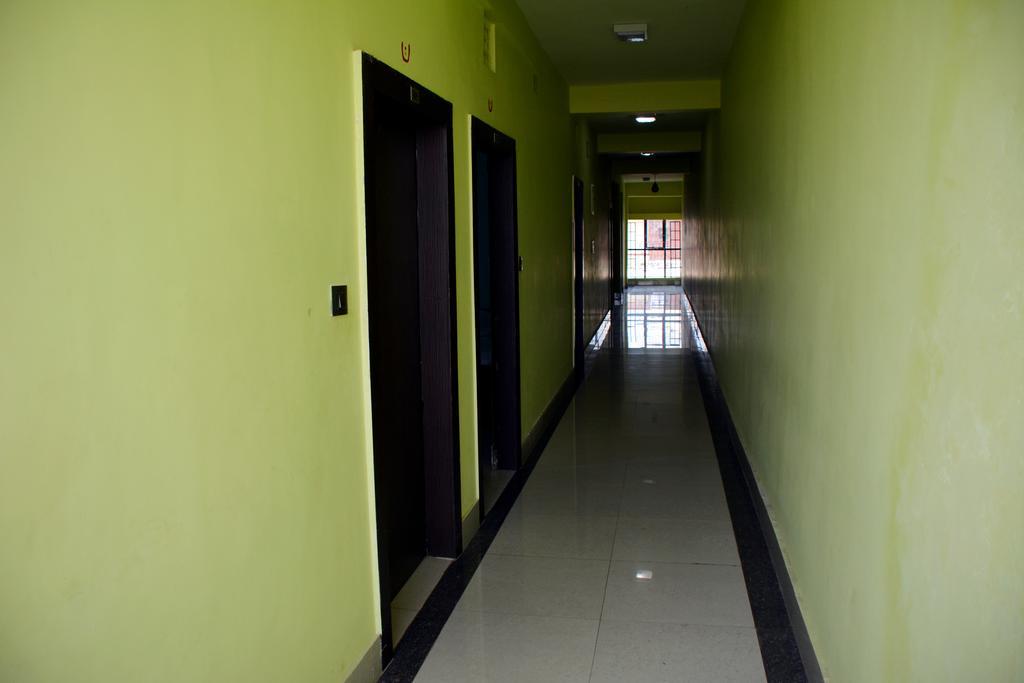 Hotel Nirmal Inn Bhubaneswar Pokój zdjęcie