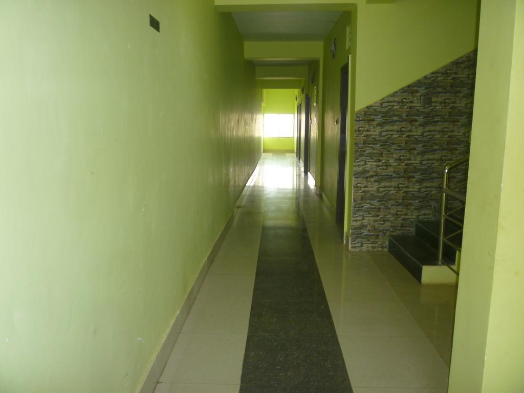 Hotel Nirmal Inn Bhubaneswar Zewnętrze zdjęcie