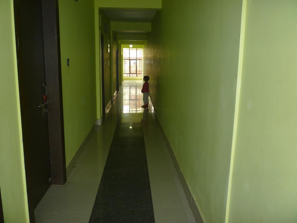 Hotel Nirmal Inn Bhubaneswar Zewnętrze zdjęcie